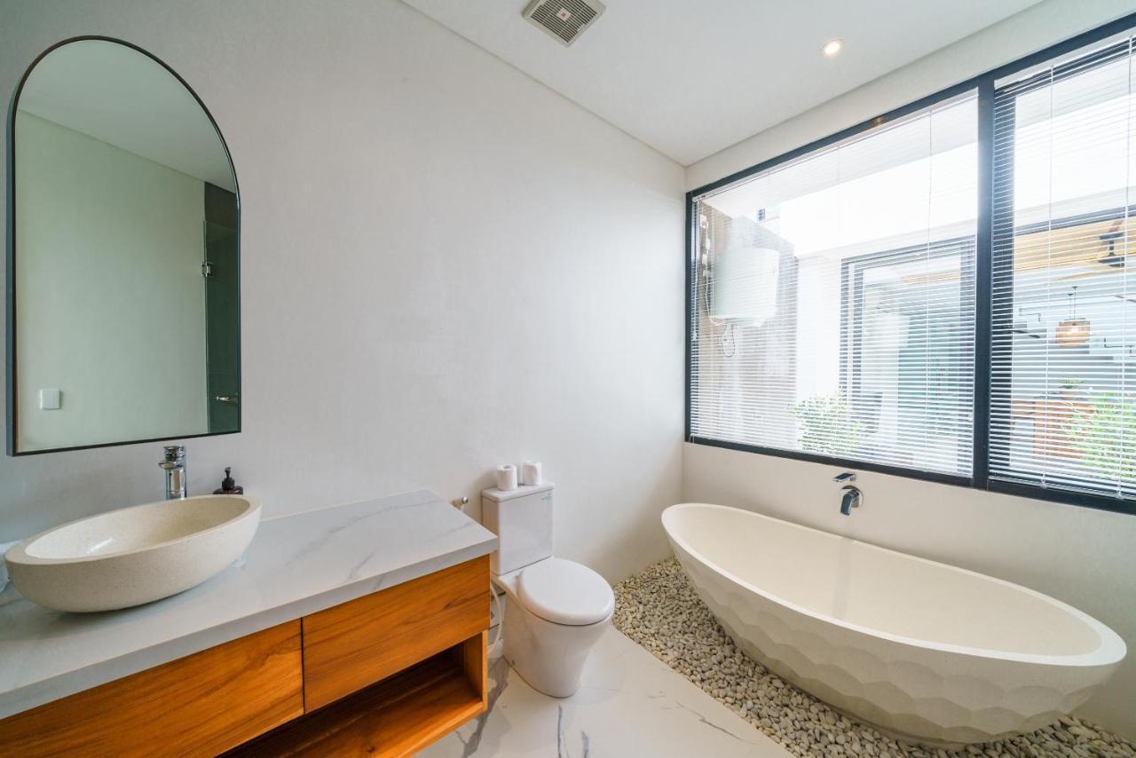 Villa Besso Padonan - Modern & Minimalist 2Br Villa In Canggu! Екстериор снимка